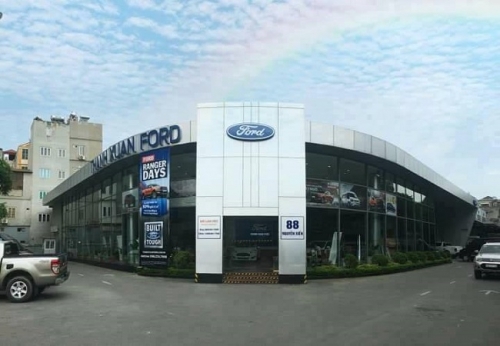Xưởng Dịch vụ Ford Thanh Xuân bị khách hàng tố phá xe nhằm móc túi khách hàng?