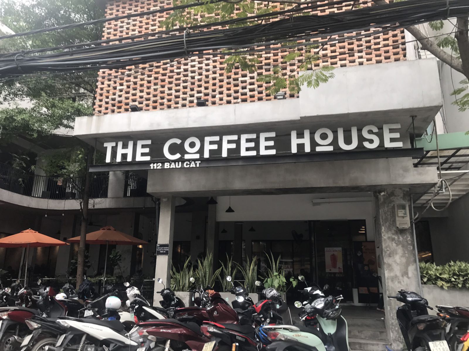1.Cửa h&agrave;ng c&agrave; ph&ecirc; The Coffee House 108 &ndash; 110 &ndash; 112 B&agrave;u C&aacute;t, phường 14, quận T&acirc;n B&igrave;nh, TP Hồ Ch&iacute; Minh bị Ban ATTP xử phạt
