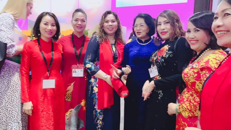 CLB nữ doanh nhân Việt Nam tham dự Hội nghị Thượng đỉnh Phụ nữ toàn cầu
