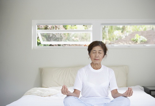 Cẩn thận khi người cao tuổi ngủ nhiều