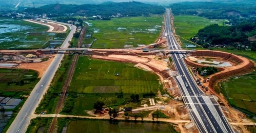 Không đấu thầu quốc tế chọn nhà đầu tư cao tốc Bắc - Nam