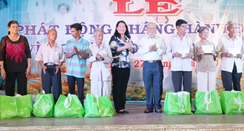 Tỉnh Bến Tre: Chung tay chăm sóc sức khỏe và hạnh phúc của NCT