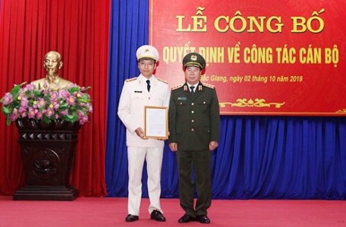 Công bố nhân sự đứng đầu công an 2 tỉnh Bắc Ninh, Bắc Giang