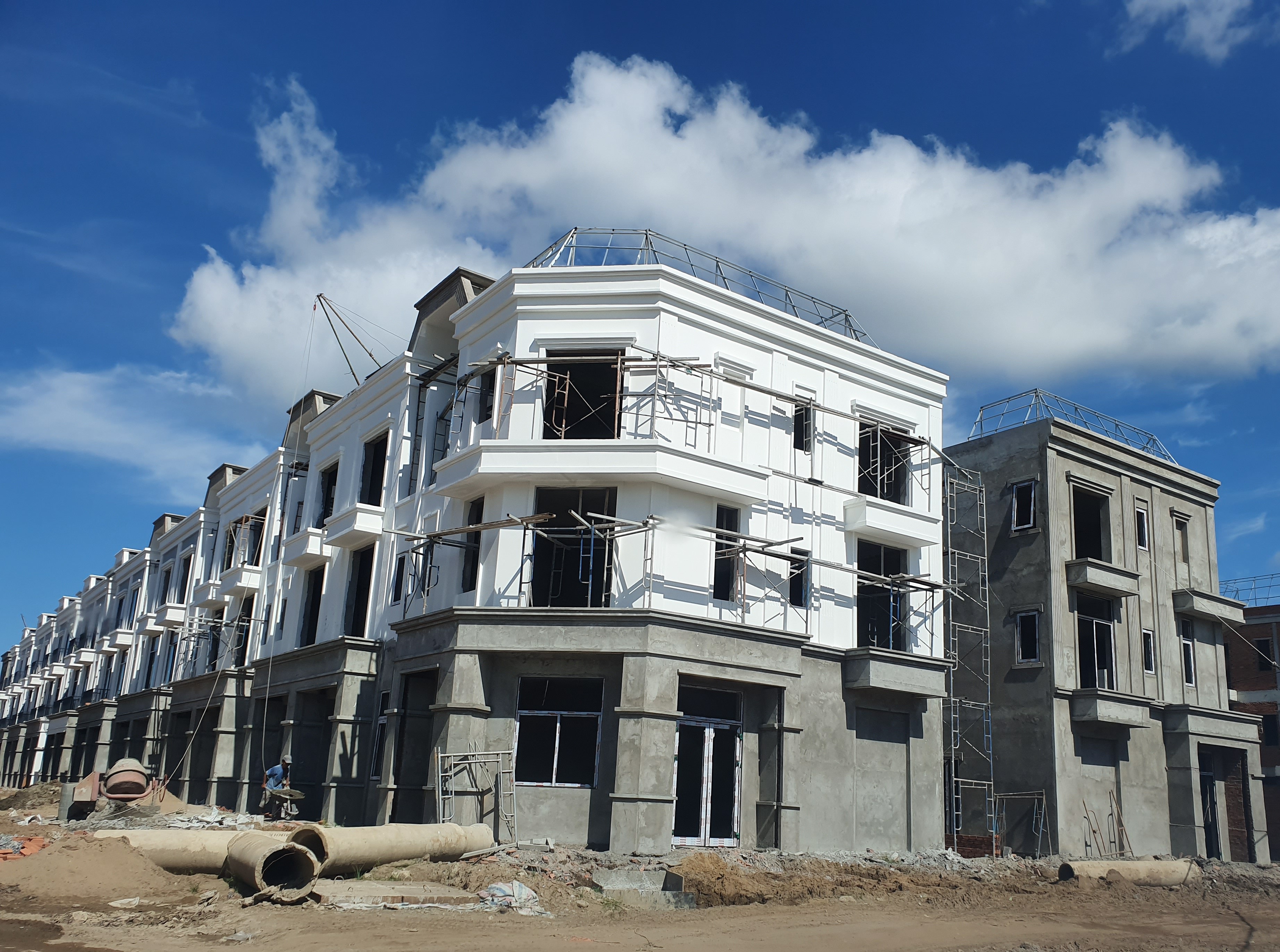 Trần Anh Group bị xử phạt v&igrave; x&acirc;y dựng dự &aacute;n 225 căn nh&agrave; khi chưa c&oacute; giấy ph&eacute;p.
