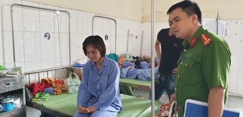 Khởi tố vụ án nhóm đối tượng hành hung nữ nhân viên xe buýt