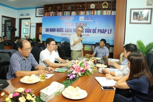 Cần phải ban hành luật sản xuất, cung cấp, tiêu thụ nước sạch