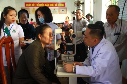 Tỉ lệ mù lòa ở người cao tuổi nước ta giảm 3,1%
