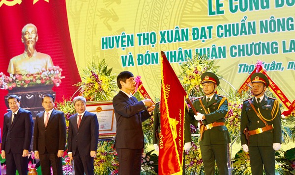 Huyện Thọ Xuân, tinh Thanh Hóa: Đón bằng công nhận huyện đạt chuẩn NTM và Huân chương Lao động hạng Ba