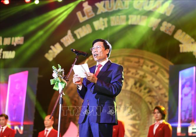 Bộ trưởng Bộ Văn h&oacute;a, Thể thao v&agrave; Du lịch Nguyễn Ngọc Thiện ph&aacute;t biểu, động vi&ecirc;n v&agrave; giao nhiệm vụ cho Đo&agrave;n Thể thao Việt Nam dự SEA Games 30. Ảnh: Trọng Đạt/TTXVN
