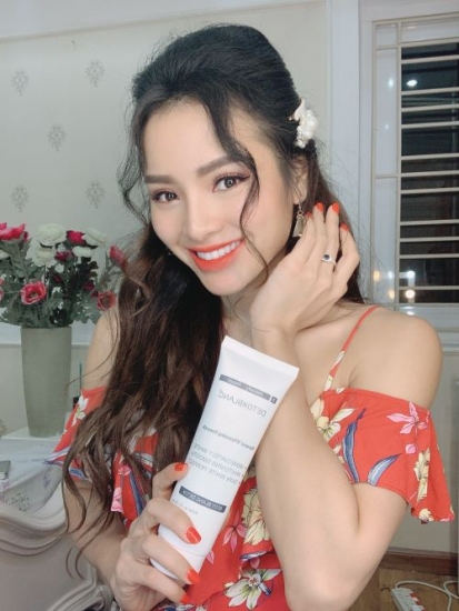 Mĩ phẩm cao cấp Detox blanc giúp da tươi trẻ, khỏe đẹp tự nhiên