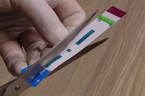 "Bẻ đôi" que xét nghiệm HIV, viêm gan B để trục lợi: Tạm đình chỉ 3 cá nhân