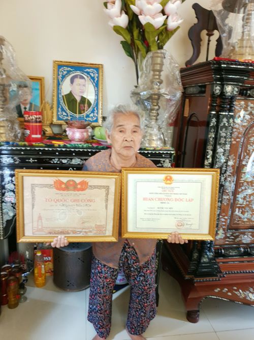 TP Hồ Chí Minh: Bao giờ  lãnh đạo quận 12 giải quyết cho cụ bà vợ Liệt  sĩ?