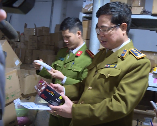 Bắc Ninh phát hiện hàng chục tấn thiết bị y tế không rõ nguồn gốc