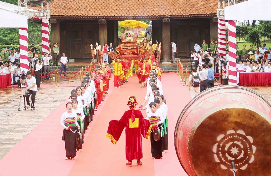 Phát huy vai trò lãnh đạo của Đảng trong phát triển kinh tế - xã hội