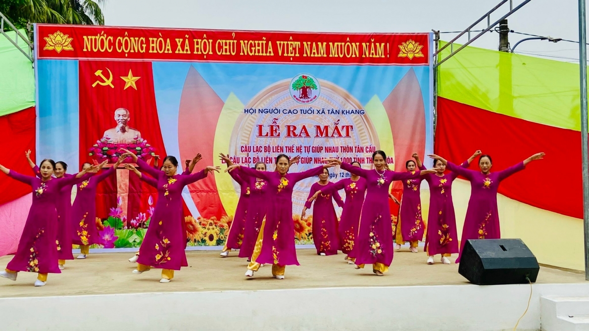 Thanh Hoá “cán mốc” 1000 CLB liên thế hệ tự giúp nhau