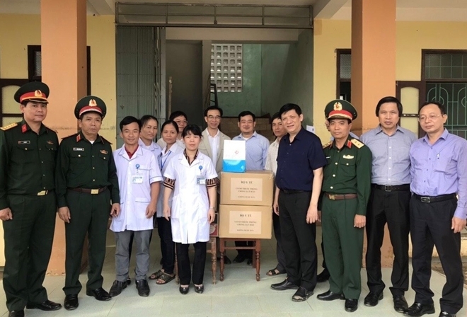 Bộ Y tế lập 7 đoàn công tác vào miền Trung hỗ trợ phòng chống dịch bệnh