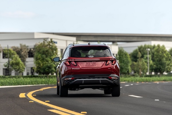 Hyundai Tucson thế hệ mới ra mắt cuối tháng 3