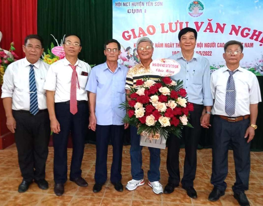 Giao lưu văn nghệ NCT ở tỉnh Tuyên Quang Giao lưu văn nghệ NCT ở tỉnh Tuyên Quang
