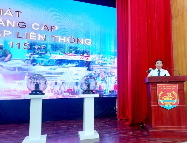 Ông Dương Anh Đức, Phó Chủ tịch UBND TP Hồ Chí Minh phát biểu tại buổi lễ ra mắt hệ thống nâng cấp tổng đài khẩn cấp liên thông 113 – 114 – 115 2907 1