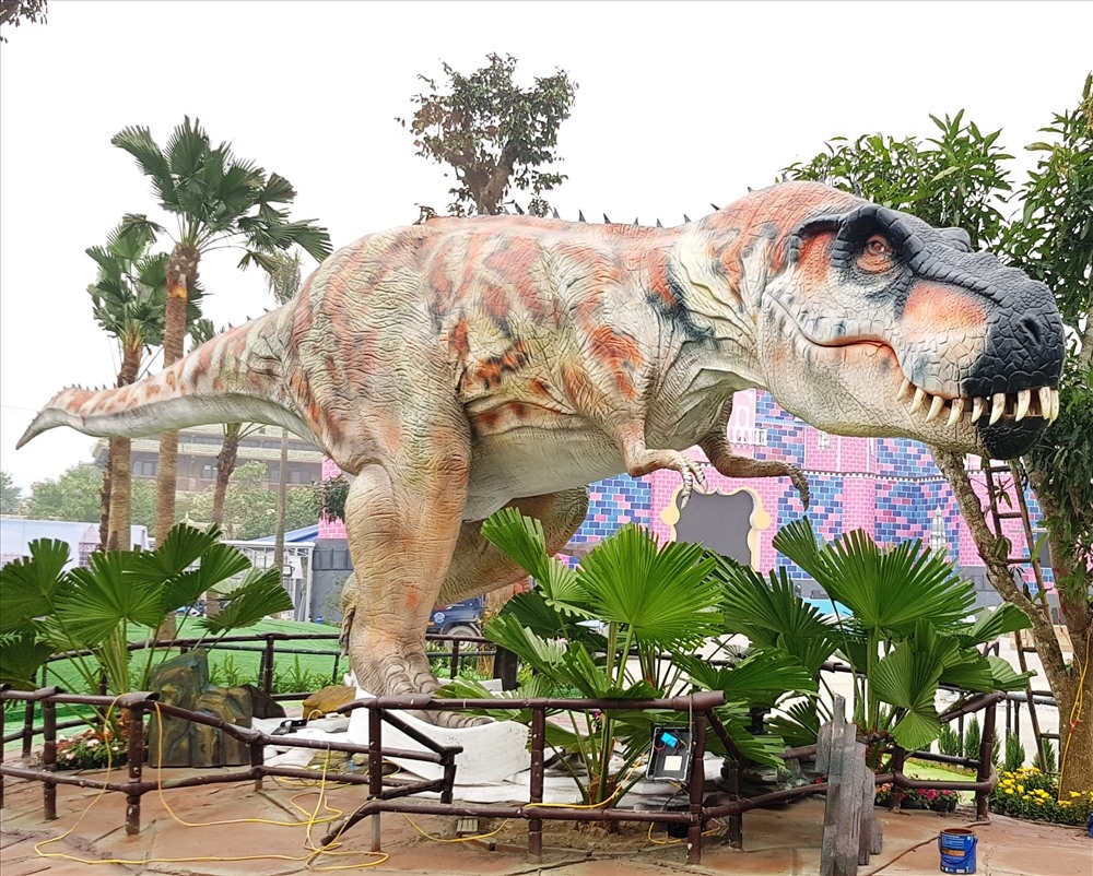 Mô hình khủng long ở đây được thiết kế sống động giống như thật