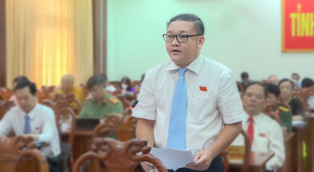 TS Trần Khắc Tâm: Đừng vì lợi ích trước mắt mà dễ dàng chấp thuận gia hạn khai thác lòng sông TS Trần Khắc Tâm: Đừng vì lợi ích trước mắt mà dễ dàng chấp thuận gia hạn khai thác lòng sông