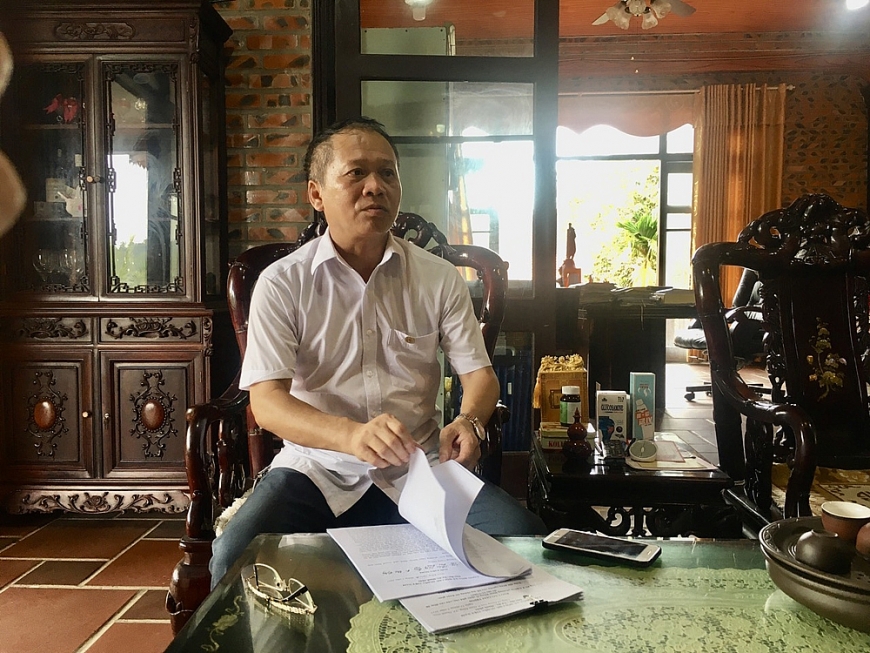 ông Lương Trọng Thắng người đã năm lần bảy lượt phải làm đơn đòi tài sản bị cưỡng chế sai luật. ông Lương Trọng Thắng người đã năm lần bảy lượt phải làm đơn đòi tài sản bị cưỡng chế sai luật.