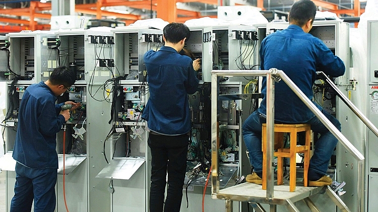 Trung Quốc tìm cách đẩy mạnh sản xuất, lưu thông hàng hóa trong thị trường nội địa.                                            Ảnh Skynews