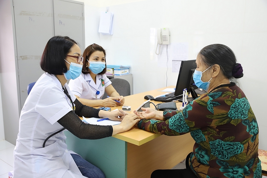 Khám tư vấn sức khỏe NCT