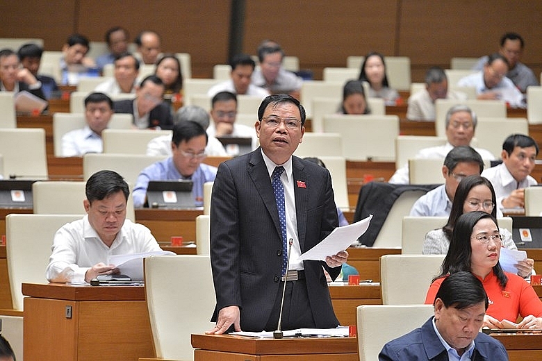 Bộ trưởng Nông nghiệp và Phát triển nông thôn Nguyễn Xuân Cường trả lời chất vấn của các đại biểu Quốc hội