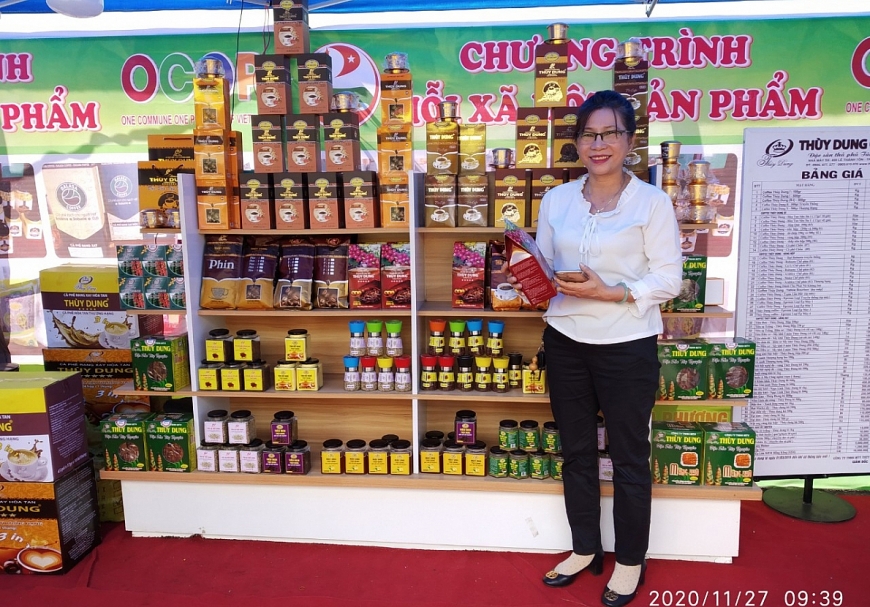 Gian hàng của Công ty TNHH MTV Thùy Dung có 7 mặt hàng đạt tiêu chuẩn OCOP 4 sao Gian hàng của Công ty TNHH MTV Thùy Dung có 7 mặt hàng đạt tiêu chuẩn OCOP 4 sao